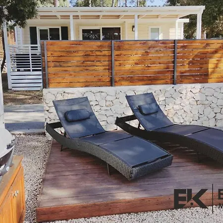 Mobile Ek Estrada Kamp alanı