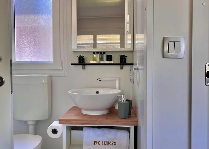 Mobile Ek Estrada Kamp alanı *