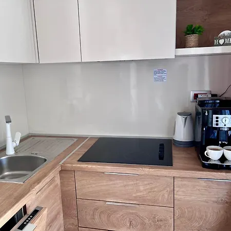 Mobile Ek Estrada Camping